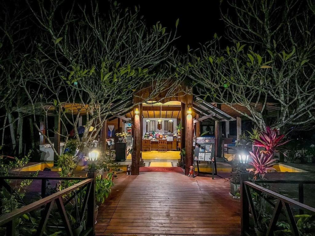Pai Hotsprings Spa Resort Exterior photo